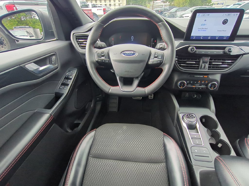 Certified 2024 Ford Escape ST-Line AWD/4WD image 18