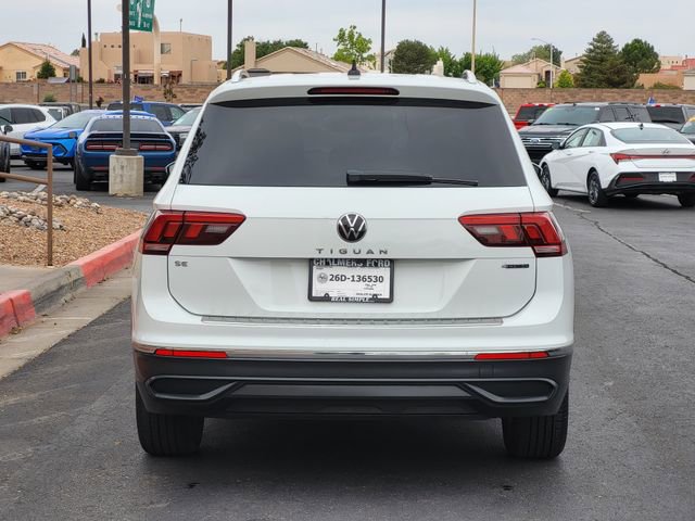 Used 2022 Volkswagen Tiguan SE w/ Panoramic Sunroof Package AWD/4WD image 6