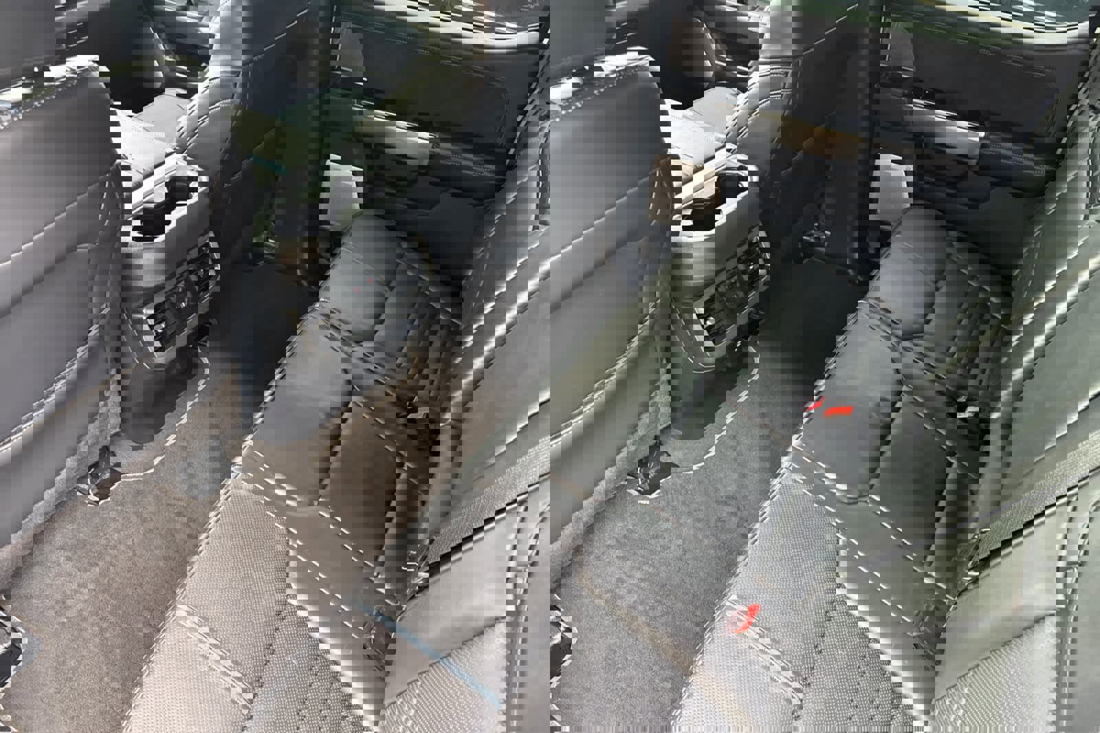 Certified 2025 Ford F350 Platinum image 10