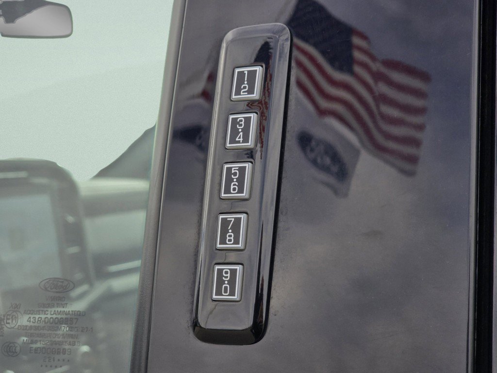 Certified 2021 Ford F150 Platinum w/ Equipment Group 701A High image 26