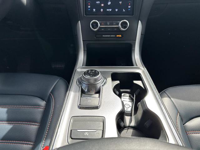 Certified 2024 Ford Edge SEL w/ Sport Appearance Package AWD/4WD image 27