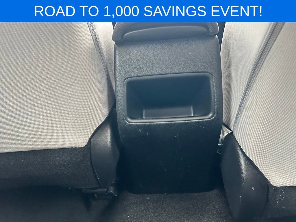 Used 2020 Toyota Corolla LE image 20