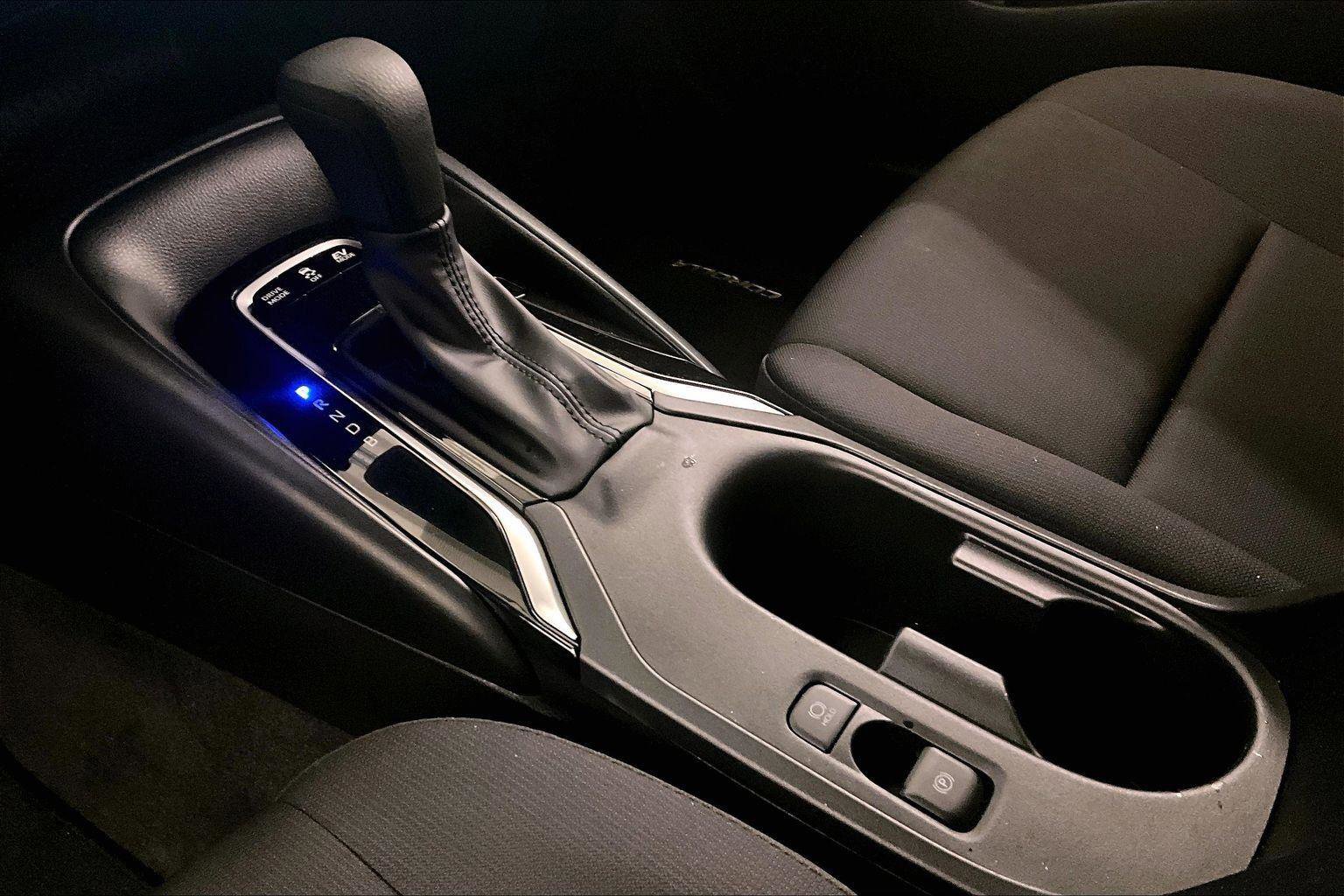 Used 2023 Toyota Corolla LE w/ Carpet Mat Package (TMS) image 16