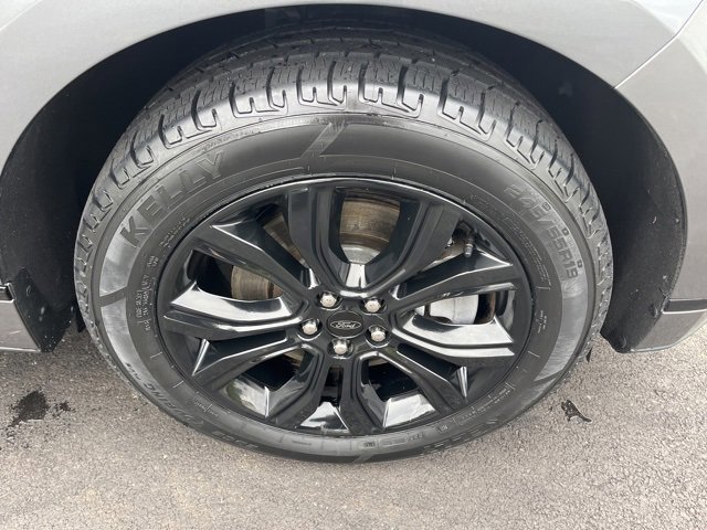 Certified 2022 Ford Edge SE w/ Black Appearance Package image 23