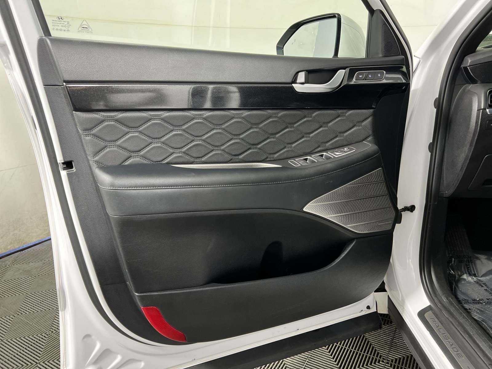 Used 2020 Hyundai Palisade Limited AWD/4WD image 14