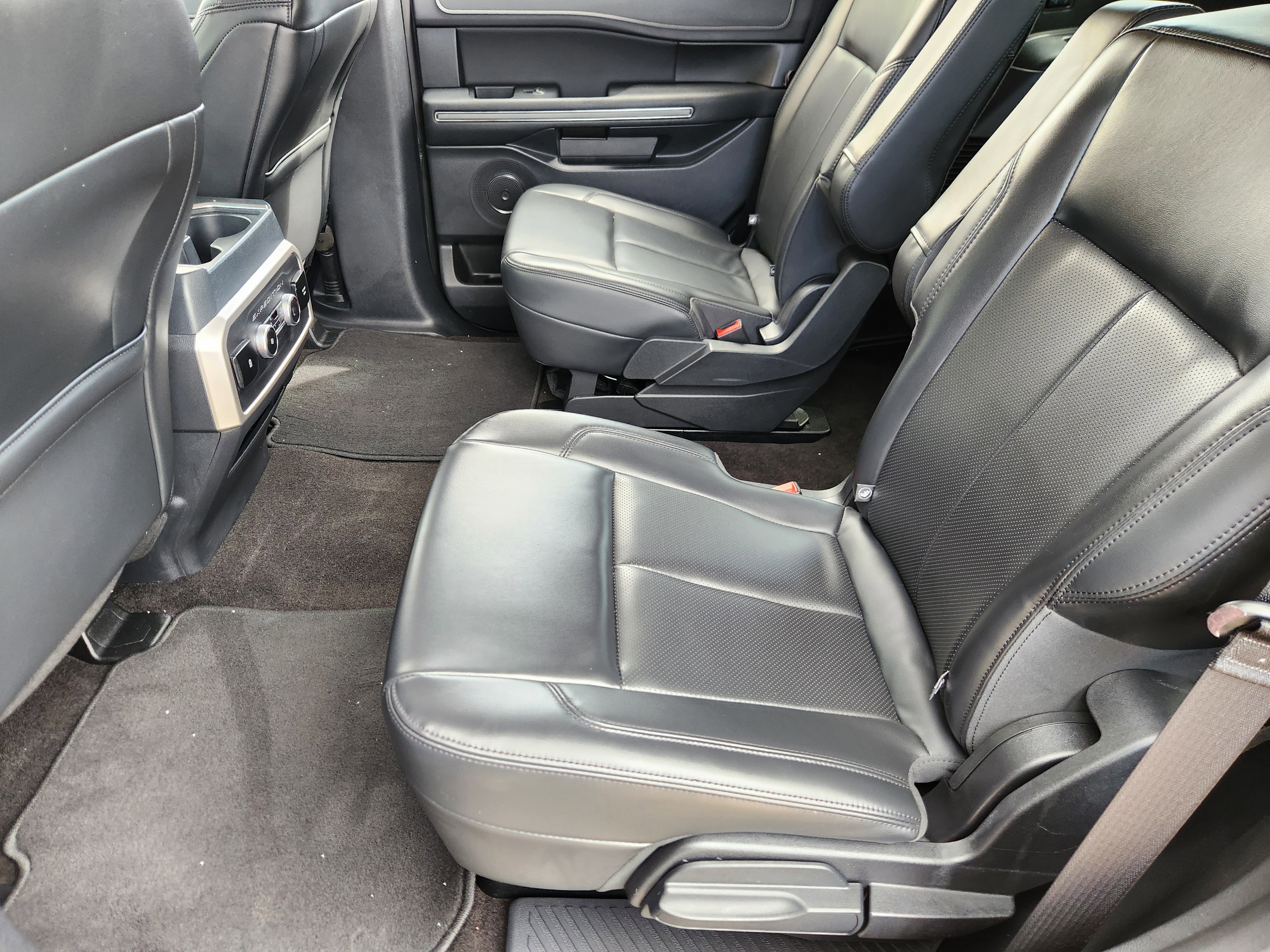 Certified 2022 Ford Expedition XLT image 21