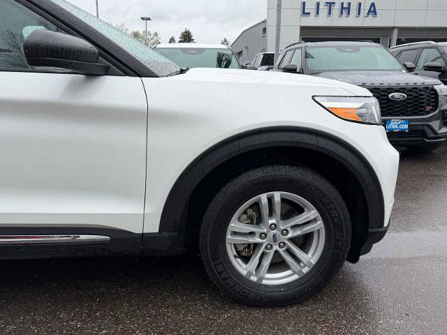 Certified 2024 Ford Explorer XLT w/ Equipment Group 202A AWD/4WD image 5