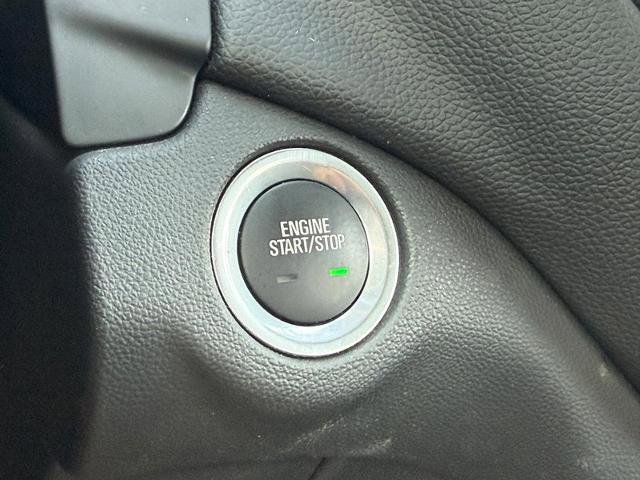 Used 2024 Chevrolet Equinox LT AWD/4WD image 15