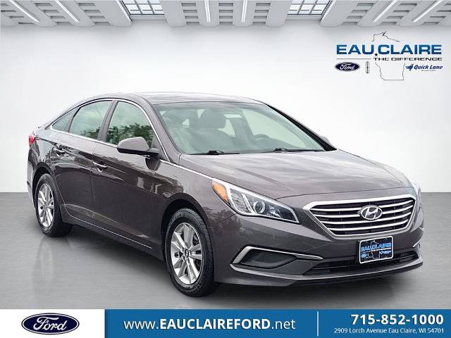 Used 2017 Hyundai Sonata SE w/ Cargo Package