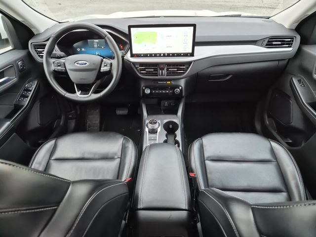 Certified 2024 Ford Escape Platinum AWD/4WD image 21