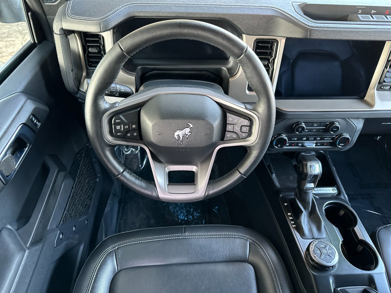 Certified 2025 Ford Bronco Outer Banks image 14