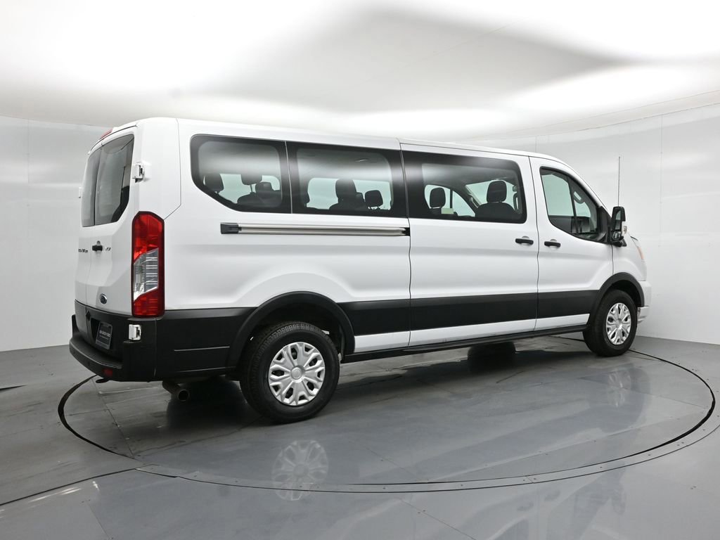 Certified 2022 Ford Transit 350 XLT RWD image 13