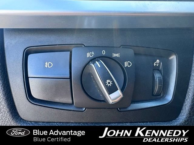 Used 2017 BMW 330i xDrive Sedan AWD/4WD image 14