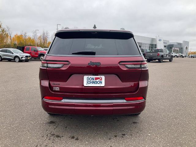 Used 2026 Jeep Grand Cherokee L Limited AWD/4WD image 25