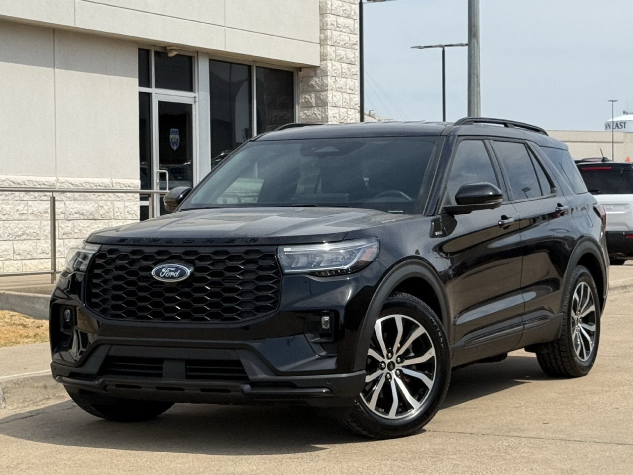Certified 2025 Ford Explorer ST-Line RWD image 2