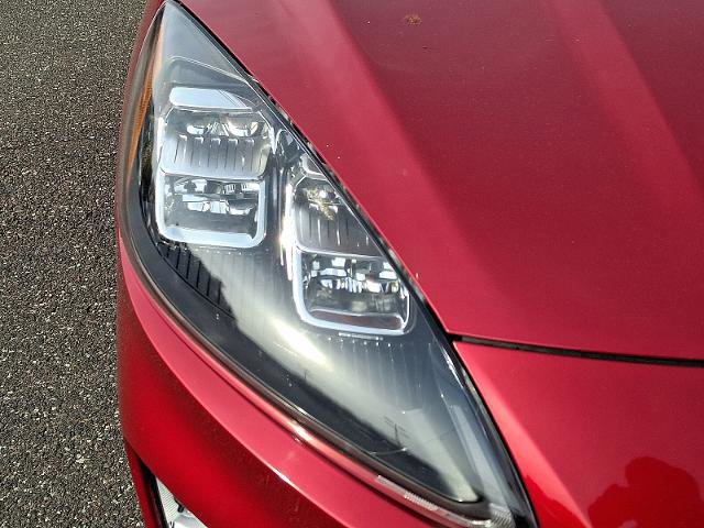 Certified 2022 Ford Escape Titanium w/ Titanium Elite Package image 9