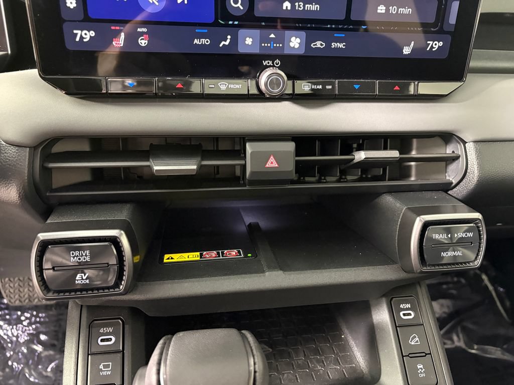 Used 2026 Toyota RAV4 XSE w/ Panoramic Sun Roof Package AWD/4WD image 19
