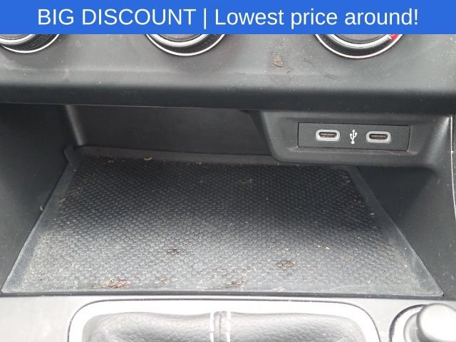 Used 2024 Volkswagen Jetta Sport FWD image 31
