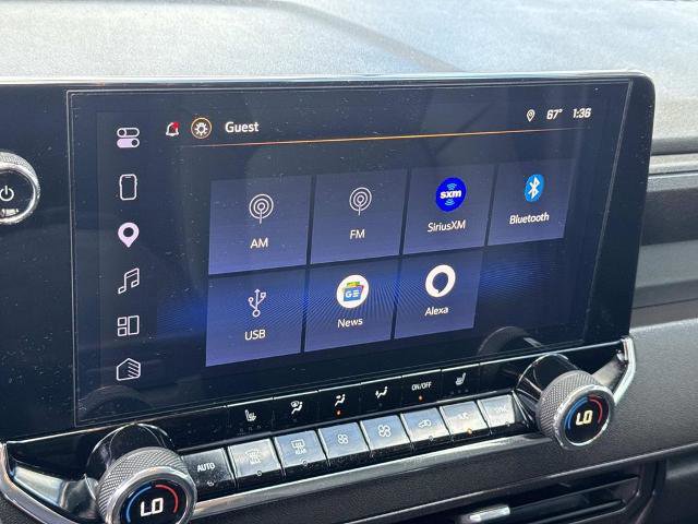 Used 2025 Chevrolet Colorado Trail Boss w/ Midnight Edition image 13