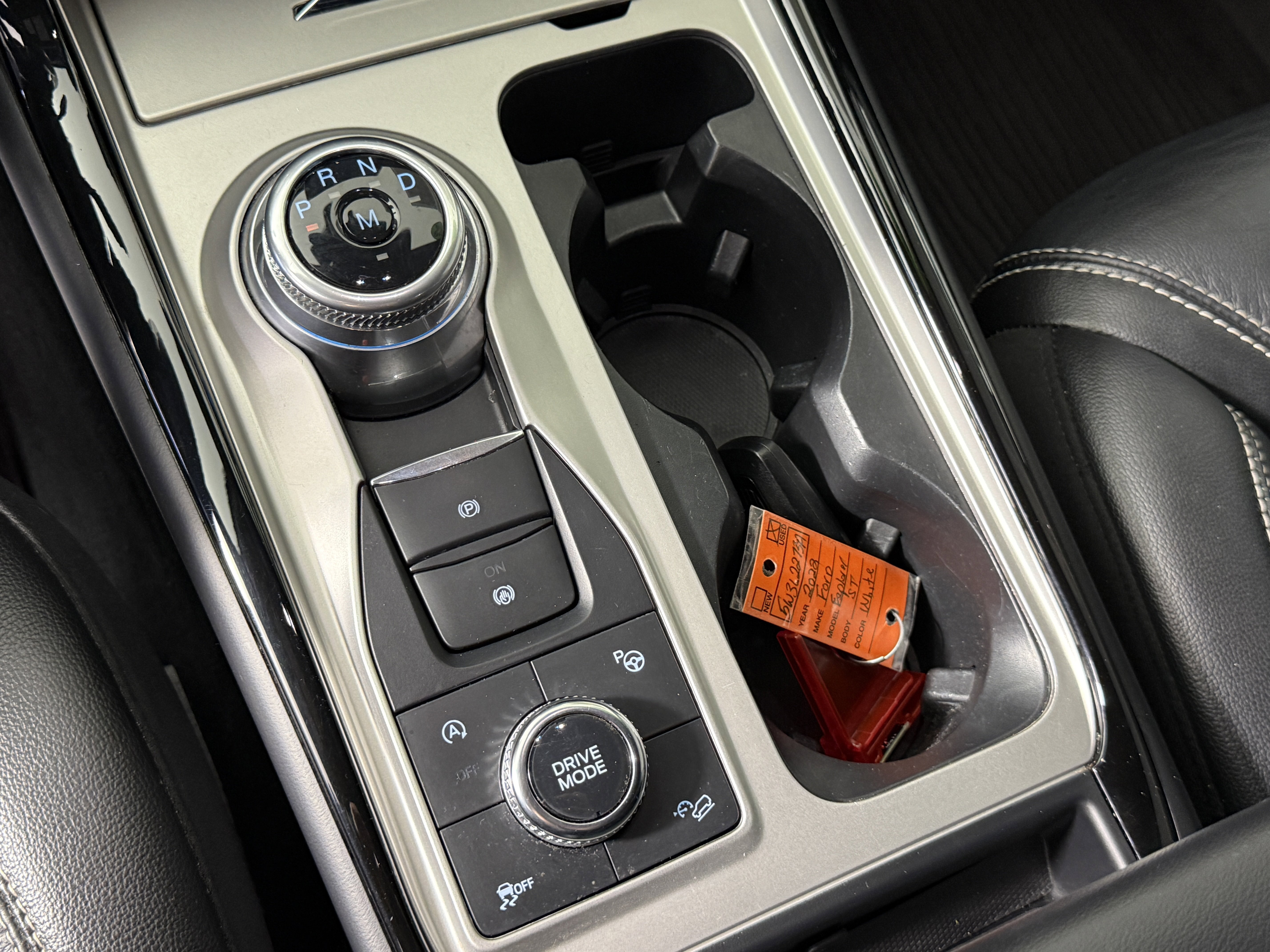 Certified 2022 Ford Explorer ST w/ Equipment Group 401A image 22