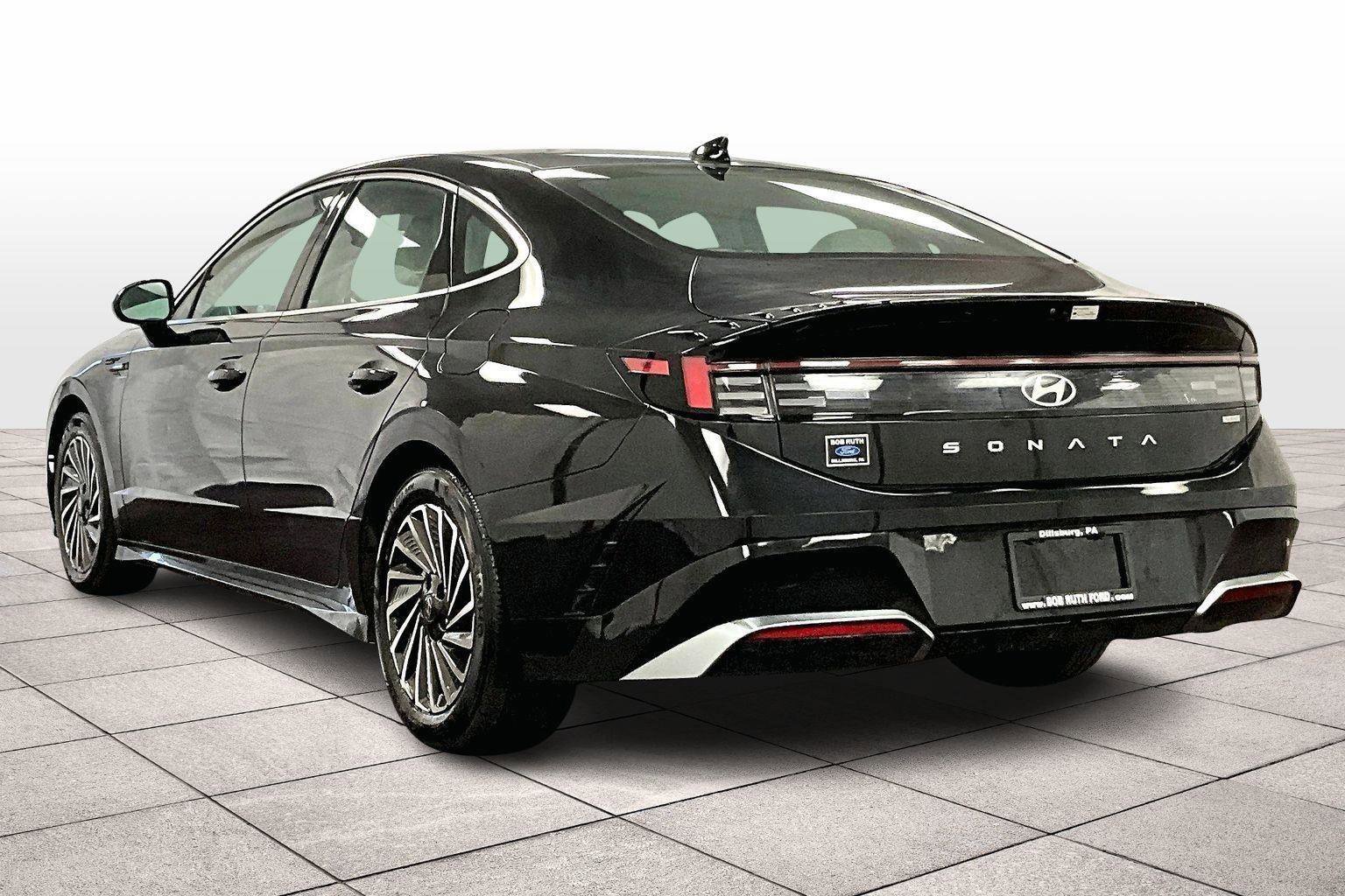 Used 2024 Hyundai Sonata SEL image 4