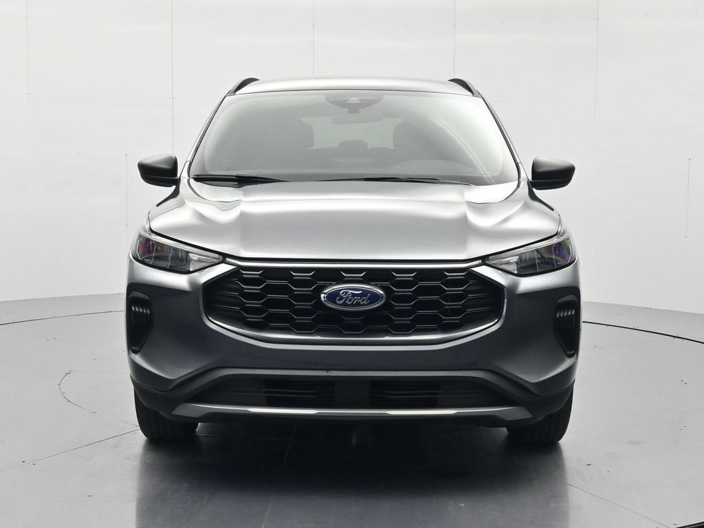 Certified 2025 Ford Escape ST-Line AWD/4WD image 2