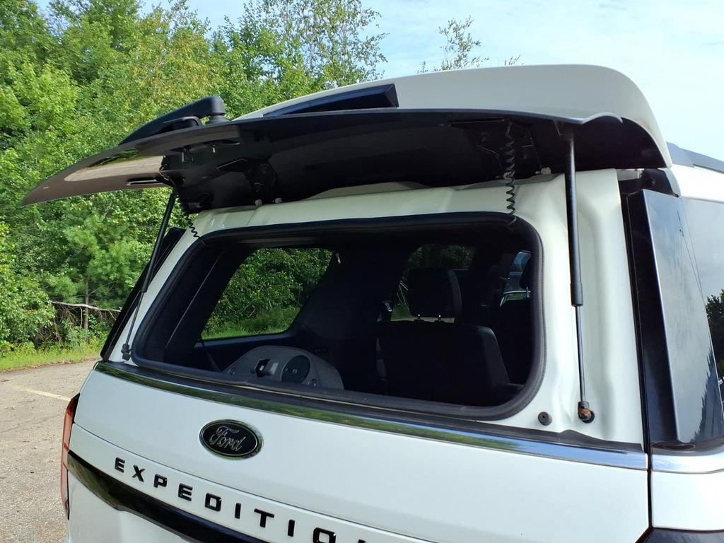 Certified 2022 Ford Expedition Limited AWD/4WD image 16