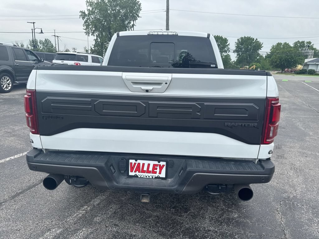 Certified 2018 Ford F150 Raptor w/ Equipment Group 802A Luxury AWD/4WD image 4