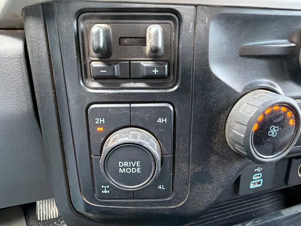 Certified 2024 Ford F350 XL w/ STX Appearance Package AWD/4WD image 12