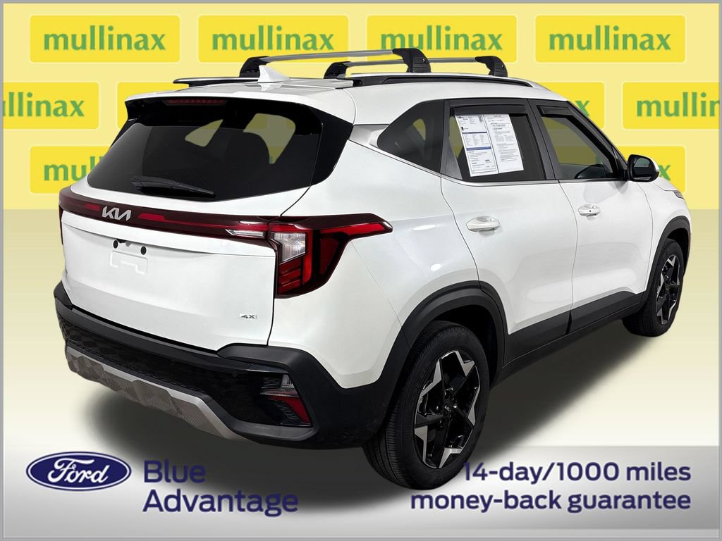 Used 2025 Kia Seltos EX w/ EX Sunroof Package AWD/4WD image 4