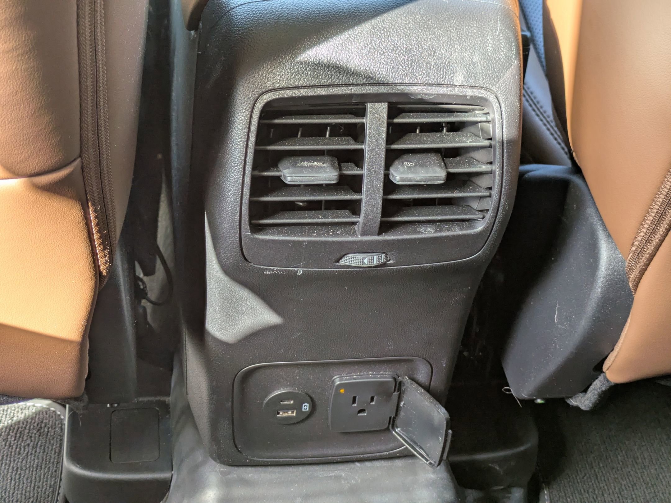 Certified 2024 Ford Bronco Sport Badlands w/ Premium Package image 32