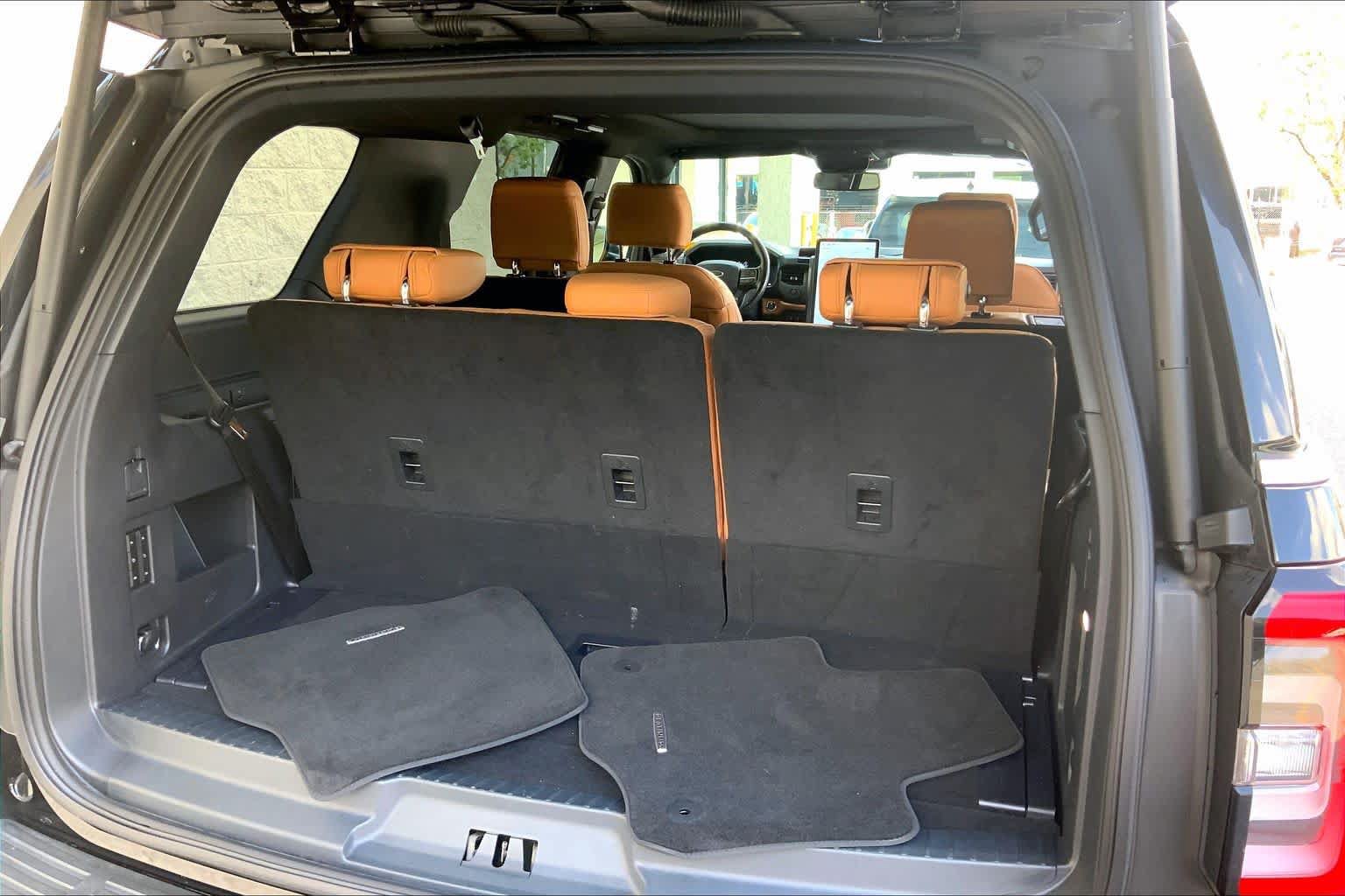 Certified 2023 Ford Expedition Platinum RWD image 33