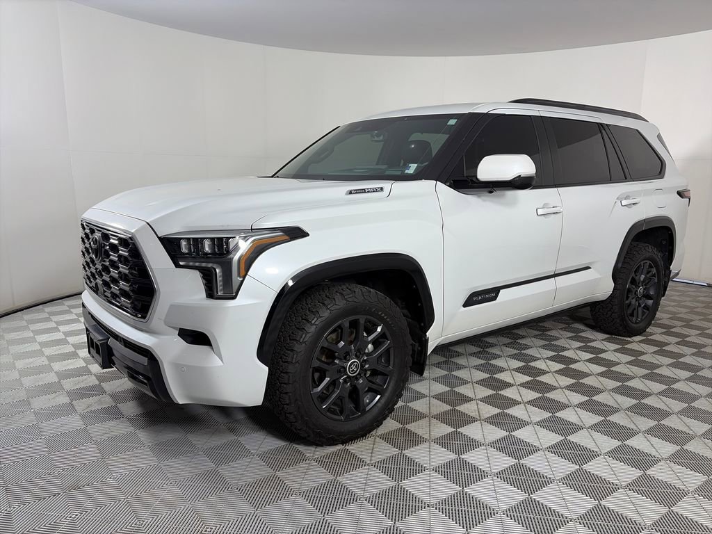 Used 2024 Toyota Sequoia Platinum AWD/4WD image 3