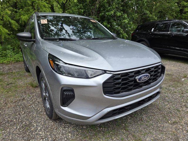 Certified 2023 Ford Escape ST-Line w/ Equipment Group 301A FWD image 1