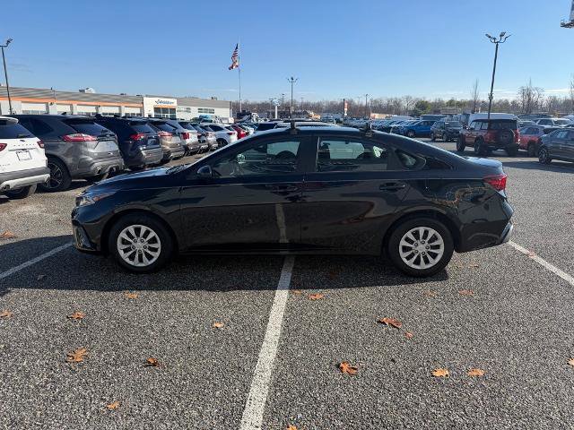 Used 2024 Kia Forte LX image 2