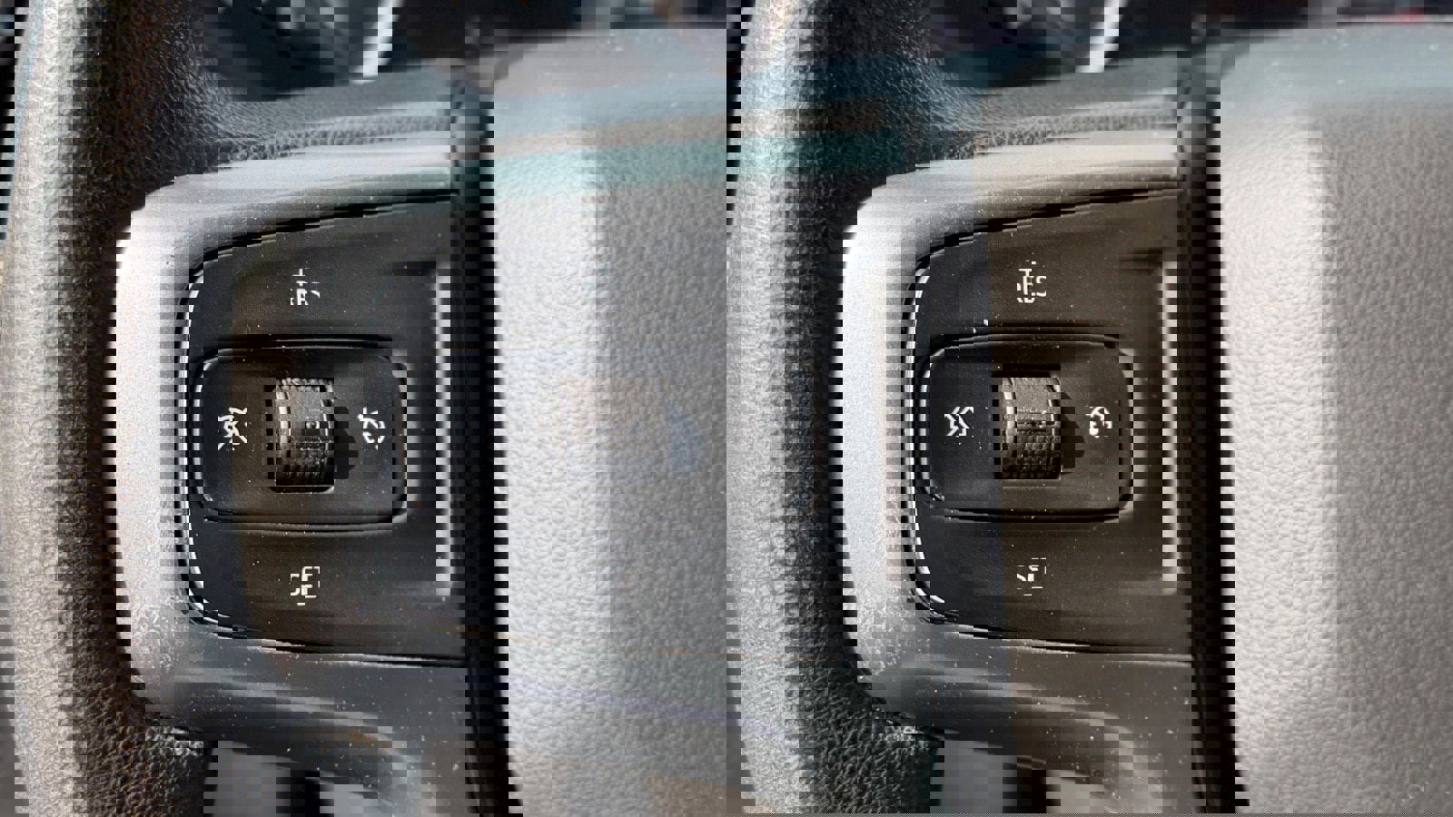 Used 2020 Chevrolet Silverado 2500 LT image 25