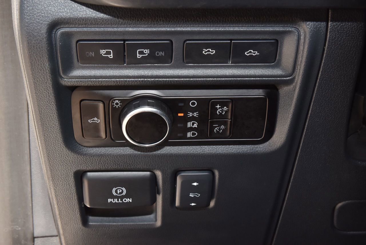 Certified 2023 Ford F150 Lightning Platinum image 34