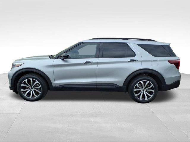 Certified 2022 Ford Explorer ST image 3