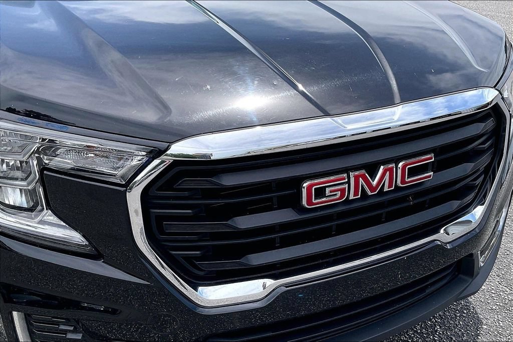 Used 2024 GMC Terrain SLE FWD image 28
