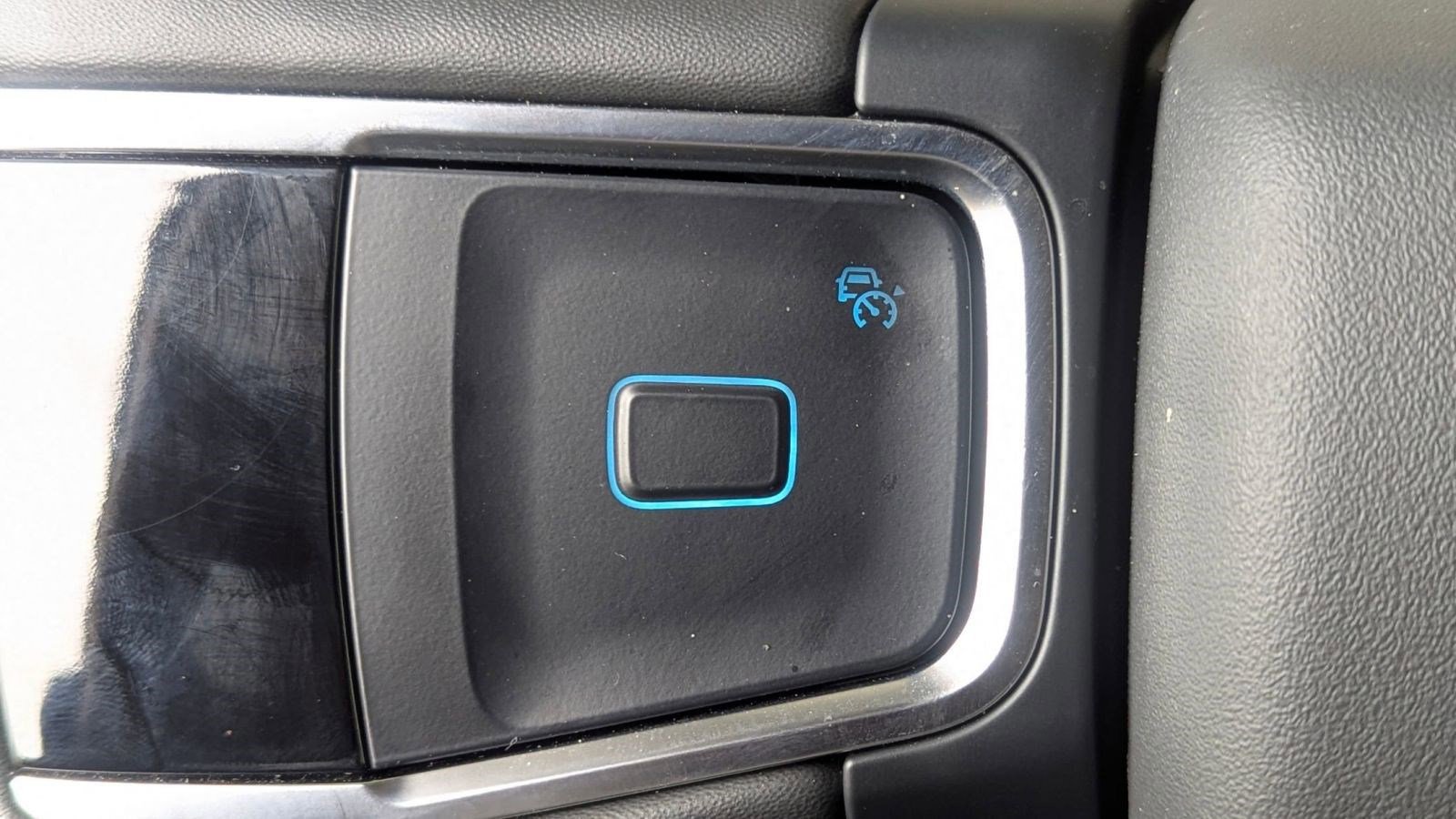 Certified 2025 Ford Expedition Active image 23