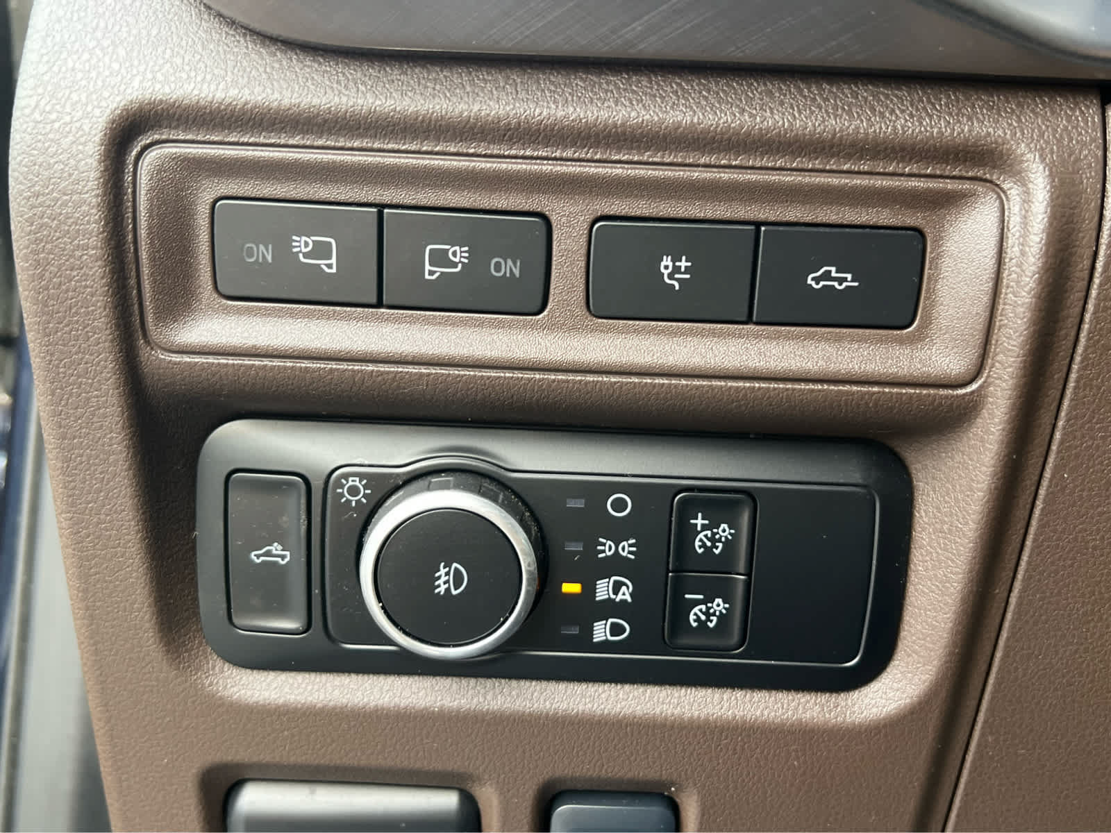 Certified 2024 Ford F150 King Ranch w/ FX4 Off-Road Package AWD/4WD image 31