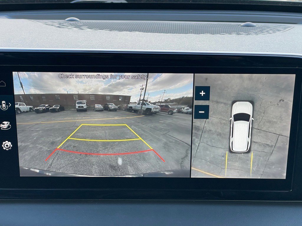 Used 2023 Hyundai Palisade Calligraphy image 22