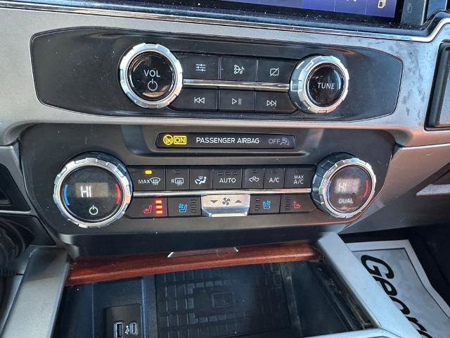 Certified 2022 Ford F350 King Ranch w/ Chrome Package AWD/4WD image 9
