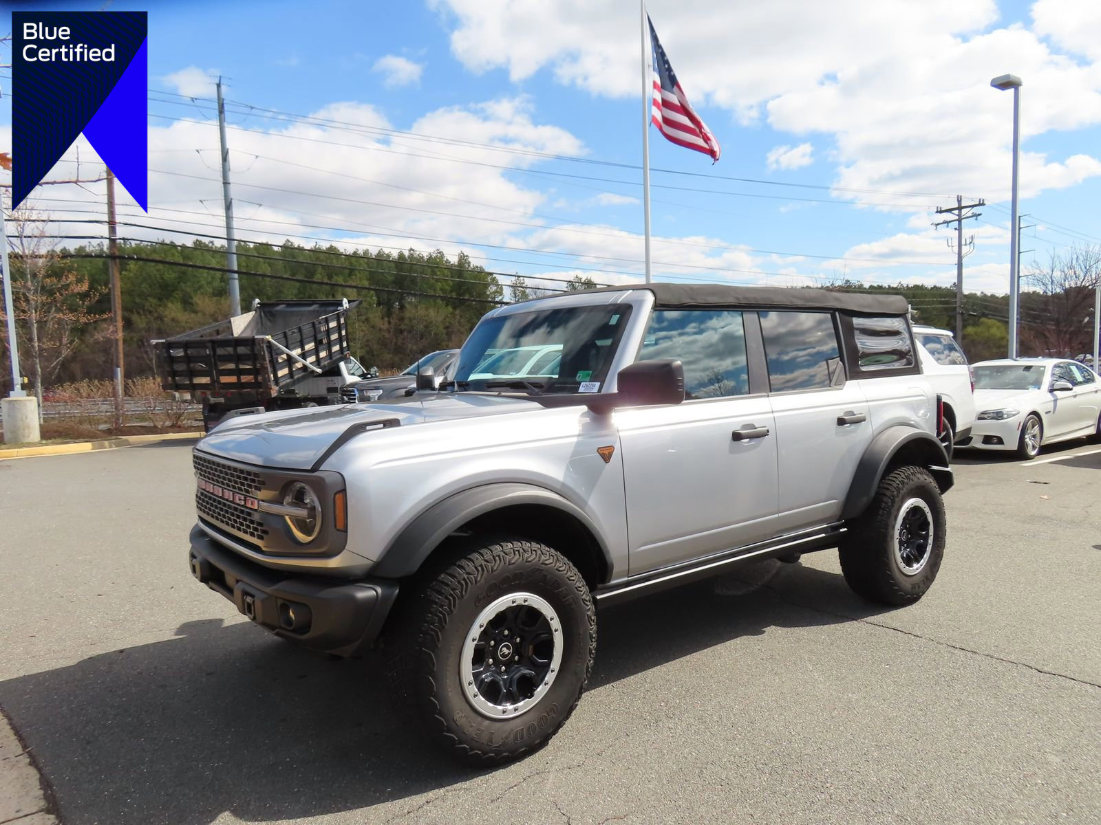 Certified 2022 Ford Bronco Badlands w/ Sasquatch Package image 1