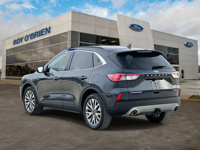 Certified 2022 Ford Escape Titanium w/ Class II Trailer Tow Package image 3