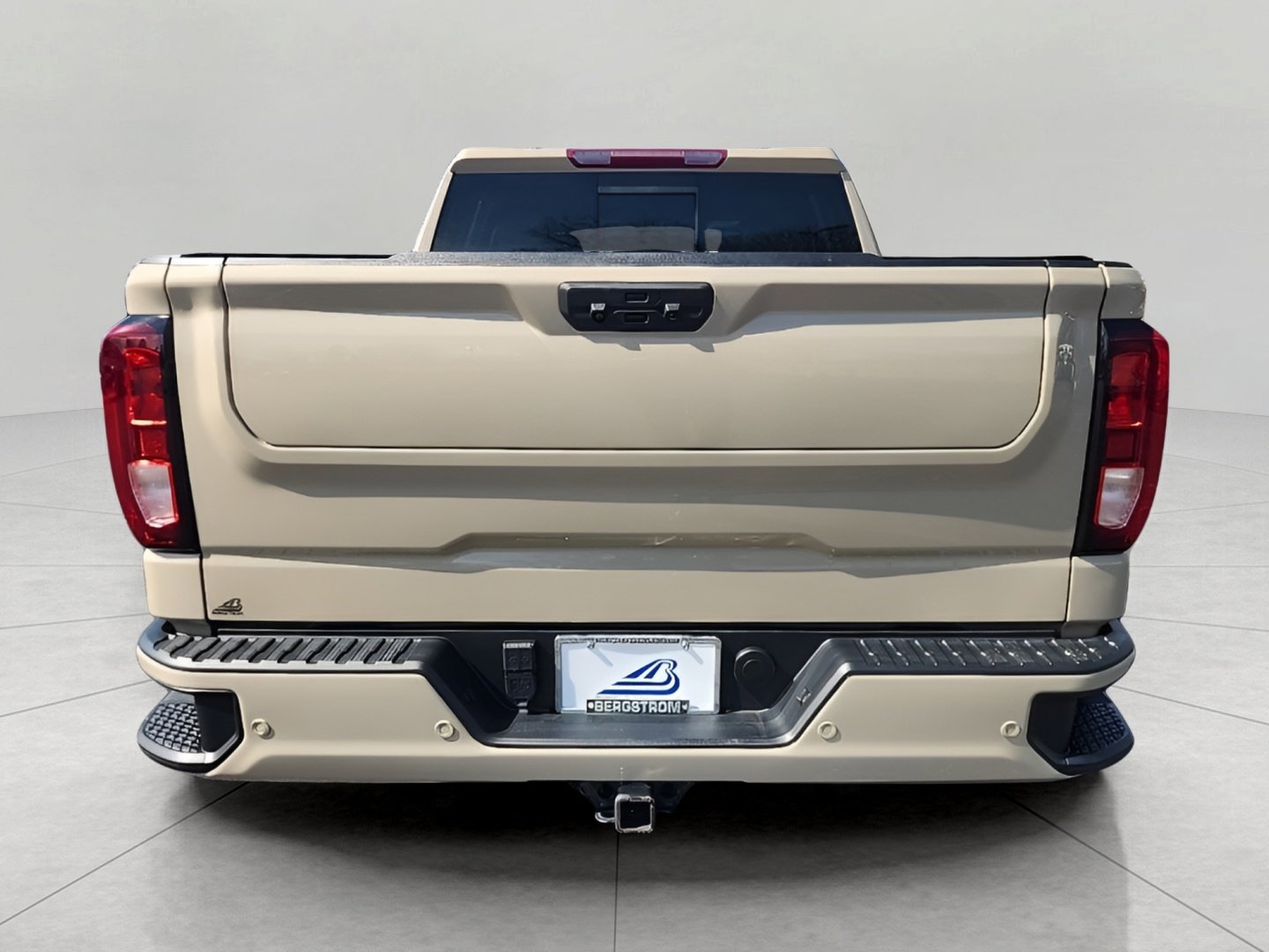 Used 2022 GMC Sierra 1500 Elevation w/ Elevation Premium Package image 7