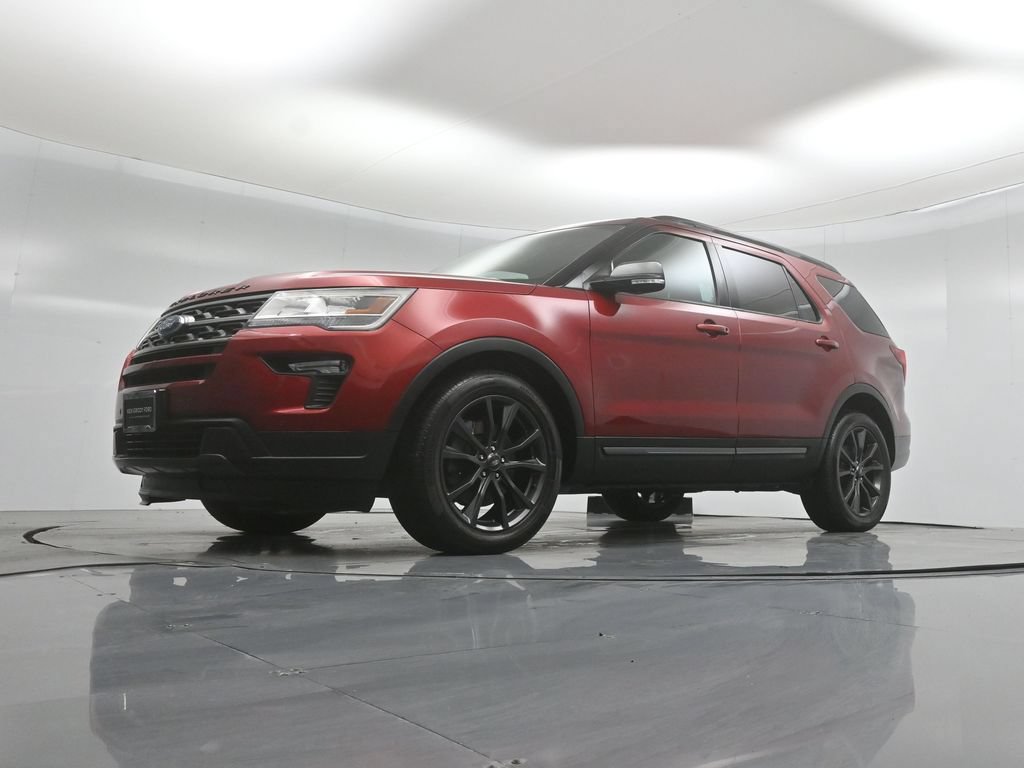 Certified 2019 Ford Explorer XLT w/ Equipment Group 202A FWD image 45