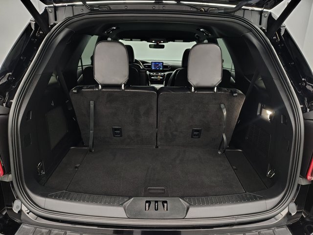 Certified 2022 Ford Explorer ST-Line AWD/4WD image 18