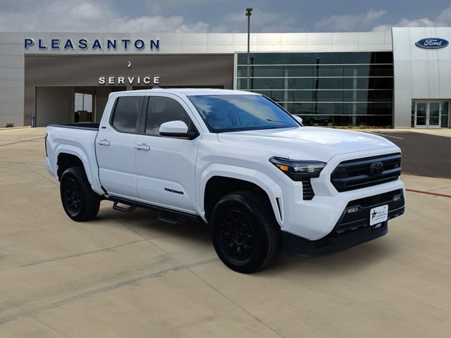 Used 2025 Toyota Tacoma SR5 RWD image 7