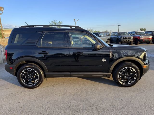 Certified 2025 Ford Bronco Sport Outer Banks w/ Outer Banks Tech Package+ AWD/4WD image 7